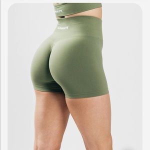 Alphalete Amplify Shorts